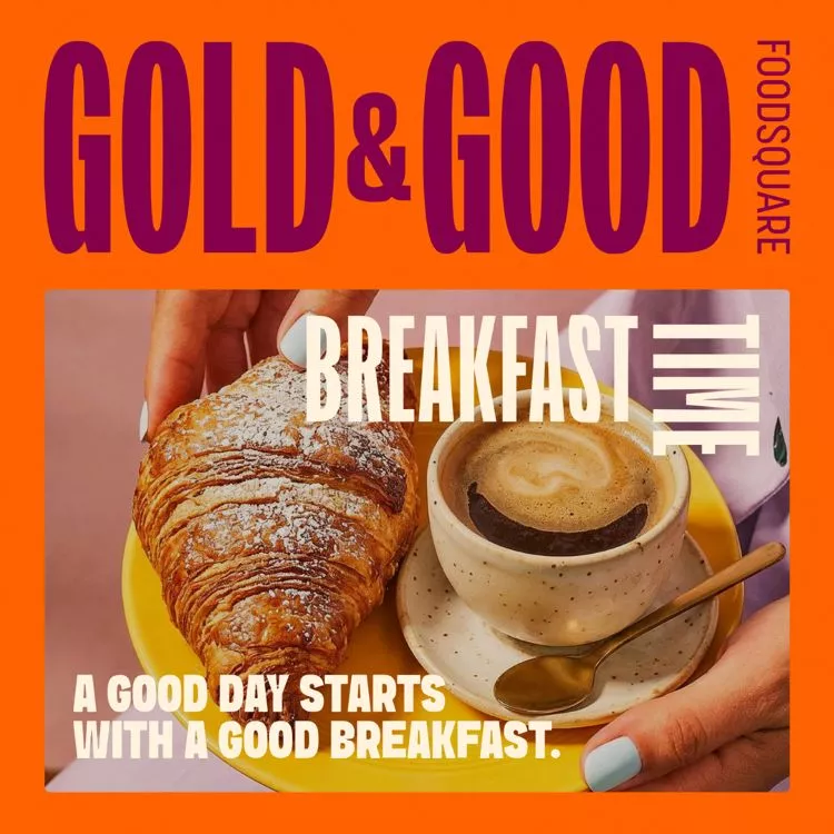 Gold & Good Breakfast Time with a croissant and coffee at FoodSquare in Shopping Center Cloche d’Or. 