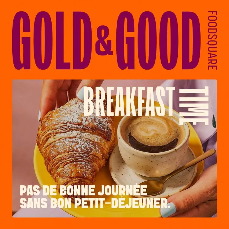 Offre petit-déjeuner Gold & Good au FoodSquare de la Cloche d’Or, avec un croissant et une tasse de café.