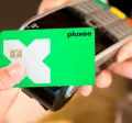 Carte Pluxee Lunch illustrant le paiement d’un chèque repas Luxembourg